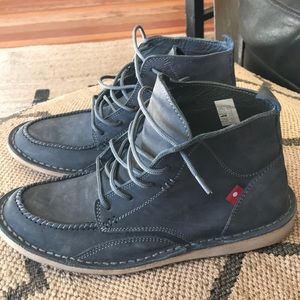 Oliberte Toria Dark Grey Boots